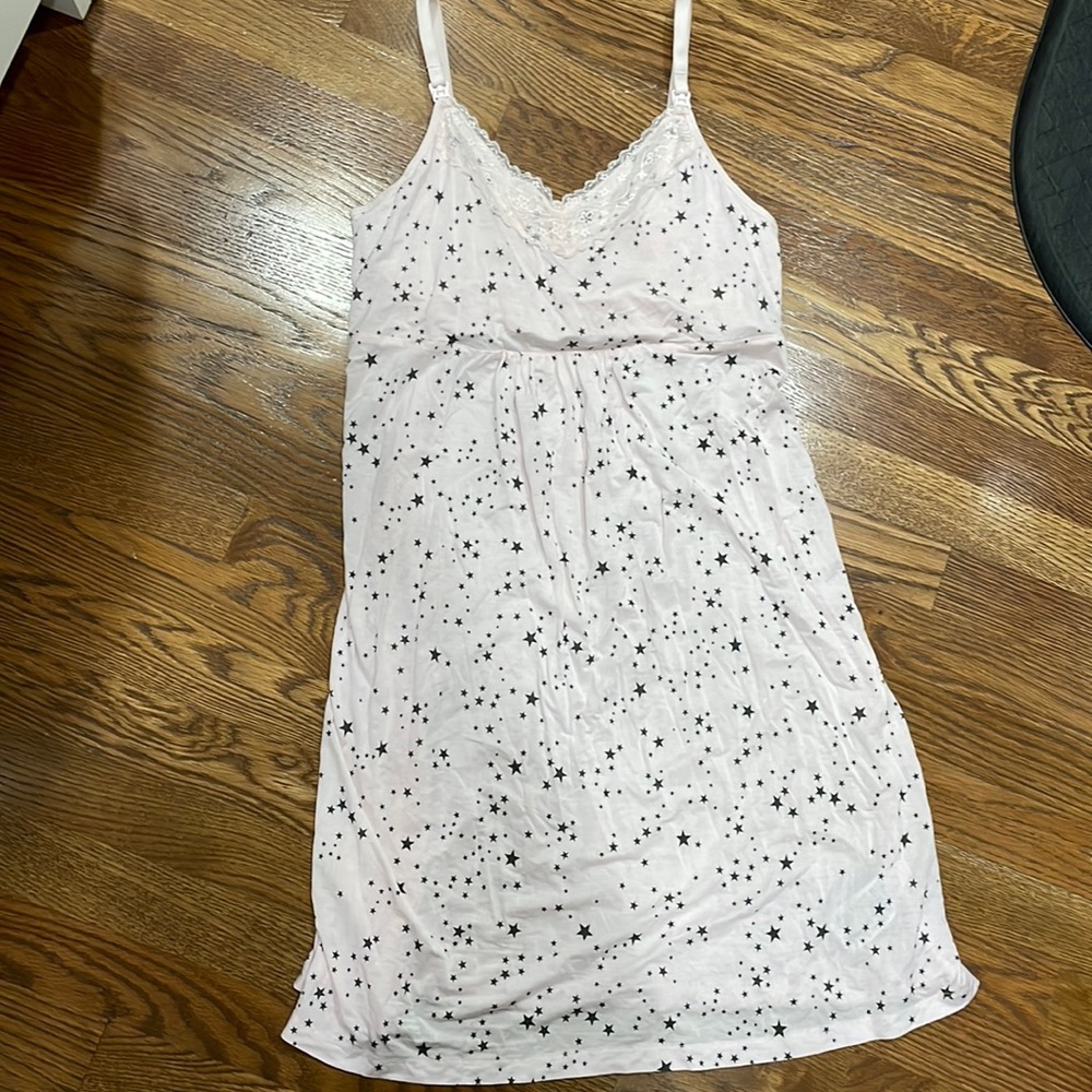 Gap Maternity Nursing Gown Size Small